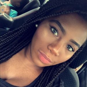 Meet your Posher, Lesley